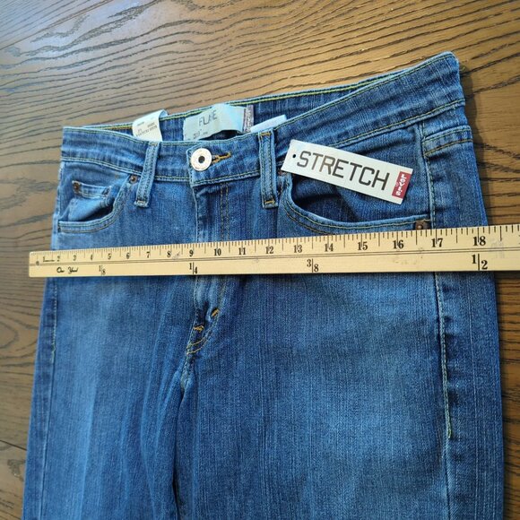 Vintage Y2K Levi’s 519 Flare Jeans Women’s Sz 13 Long Stretch Slim Fit Mid rise - Picture 12 of 15